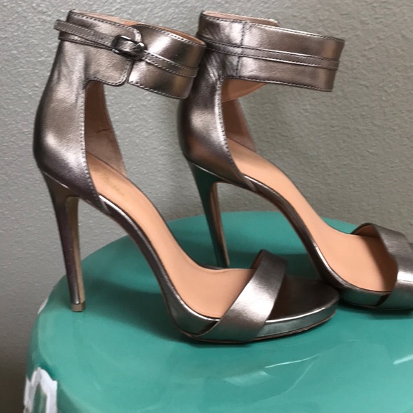 Halston Heritage Heels! - Picture 4 of 7